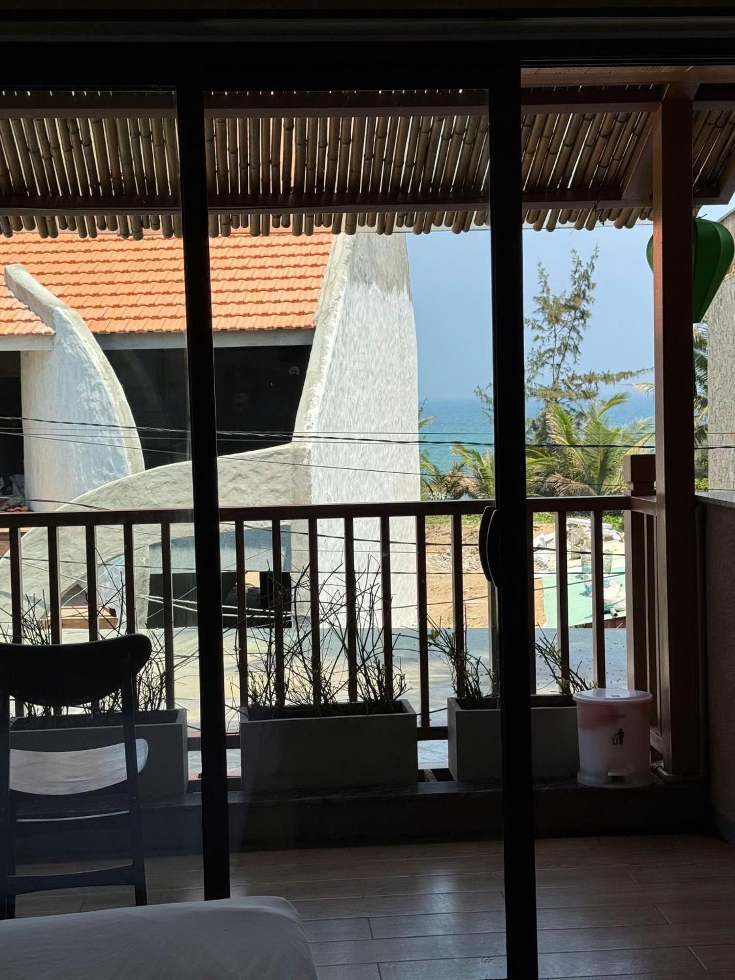 The Linh Seaside Villa Хоян Екстер'єр фото